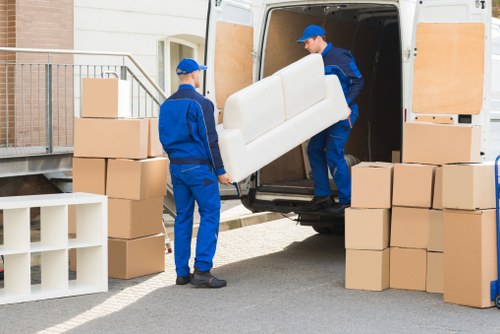 Maida Vale man and van service for small removals and deliveries