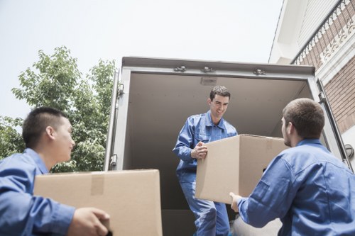 Maidavale Movers team coordinating a detailed moving process