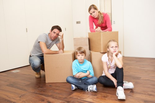 Flexible storage in Maidavale for home and office needs
