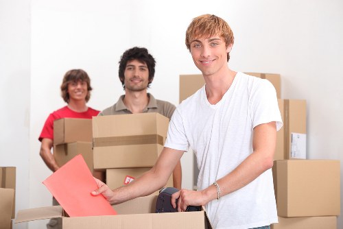 Secure storage and moving support from a Maidavale removal company