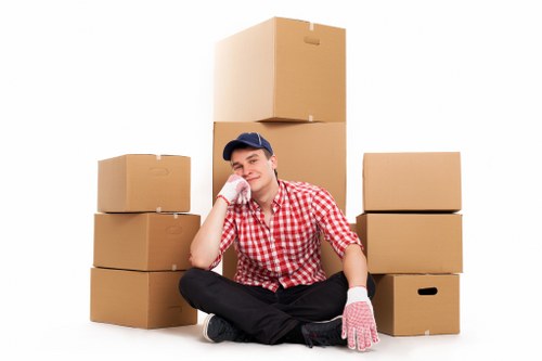 Moving day coordination for home removals in Maidavale